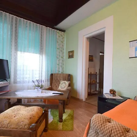 Potnar M Apartamento Malinska