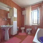 Potnar M *